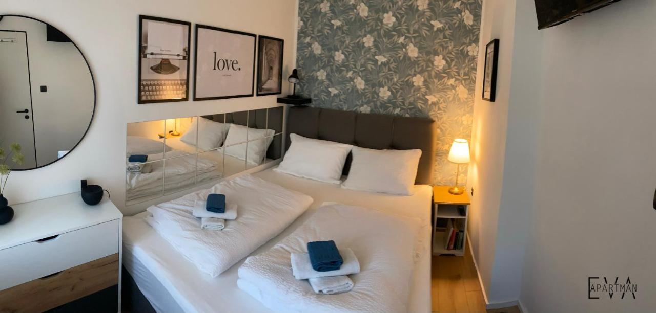 Apartment Eva - / Zagreb
